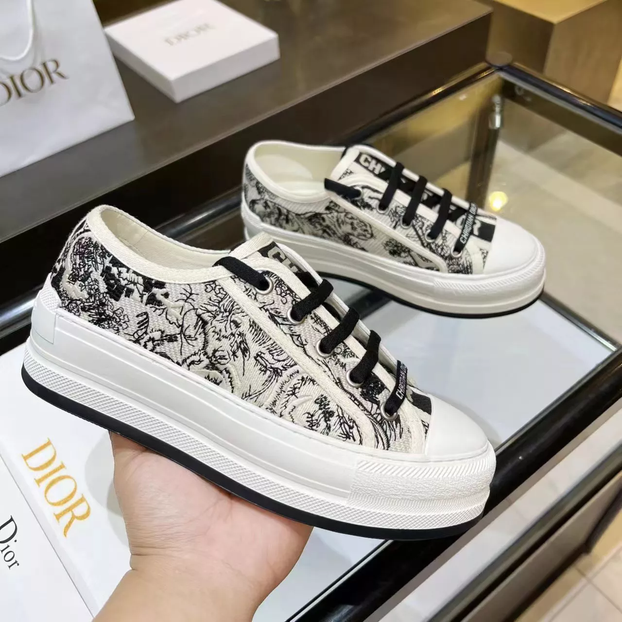 Durable 5068 Christian Dior Casual Shoes For Women