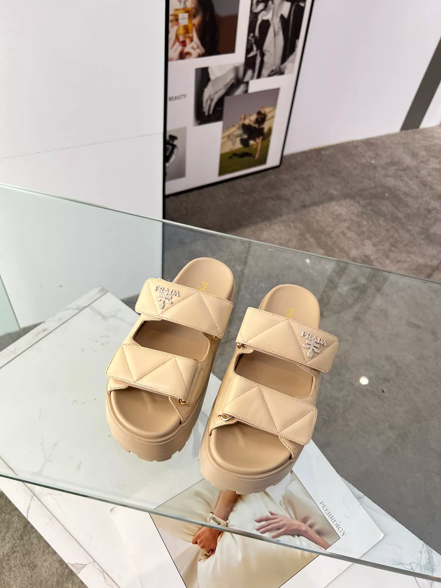 Durable 5080 Prada Slippers For Women