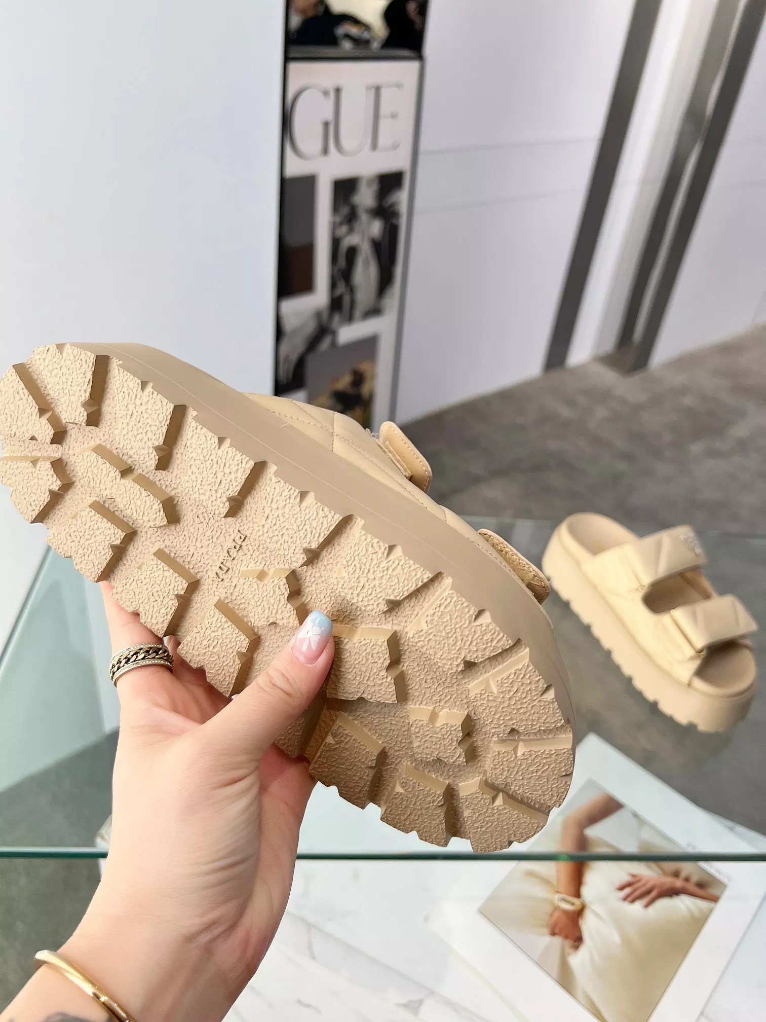 Durable 5080 Prada Slippers For Women