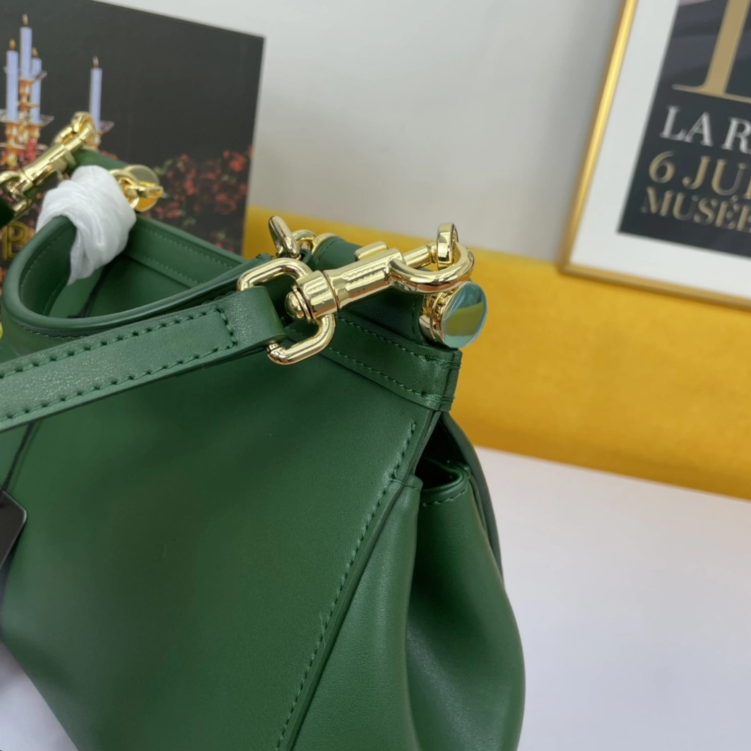 Durable 5117 Dolce & Gabbana AAA Quality Handbags For Women
