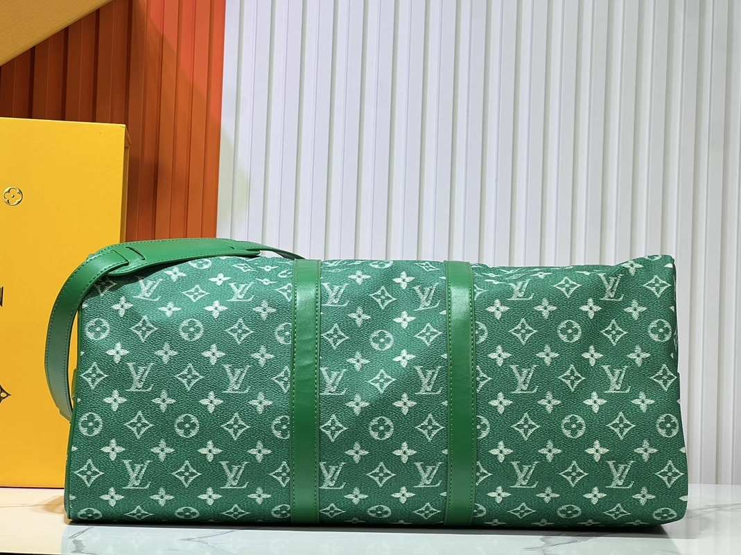 Durable 5163 Louis Vuitton Travel Bags
