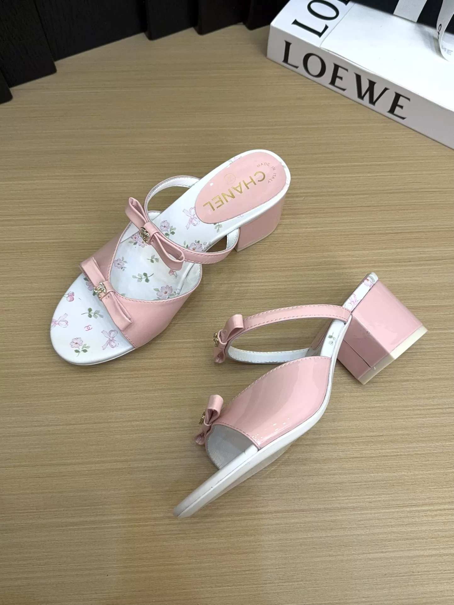 Durable 5224 Chanel Slippers For Women