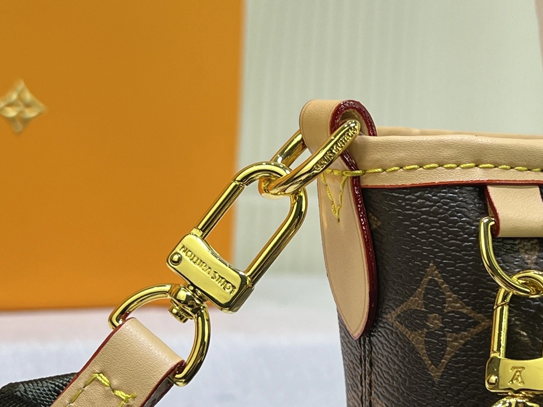 Durable 5283 Louis Vuitton AAA Quality Handbags For Women