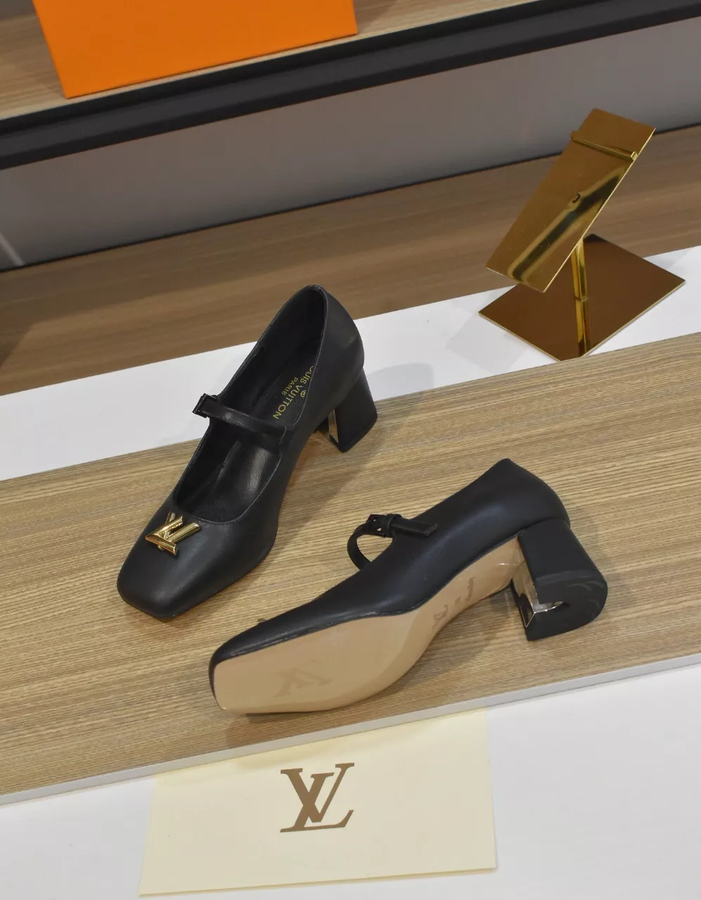 Durable 5363 Louis Vuitton High-Heeled Shoes For Women