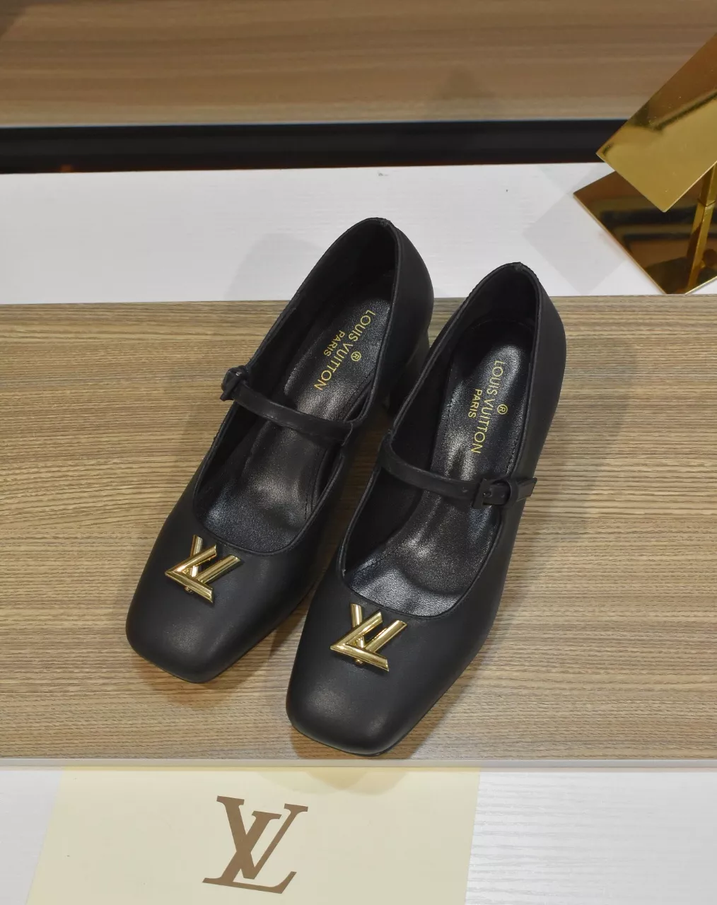 Durable 5363 Louis Vuitton High-Heeled Shoes For Women