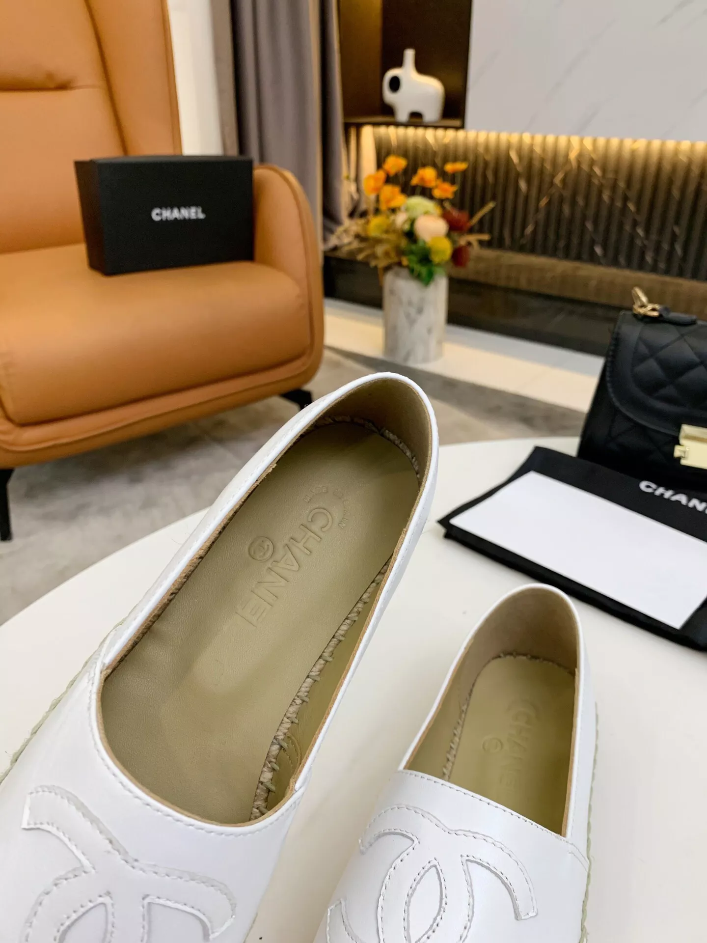Durable 5382 Chanel Flat Shoes For Women