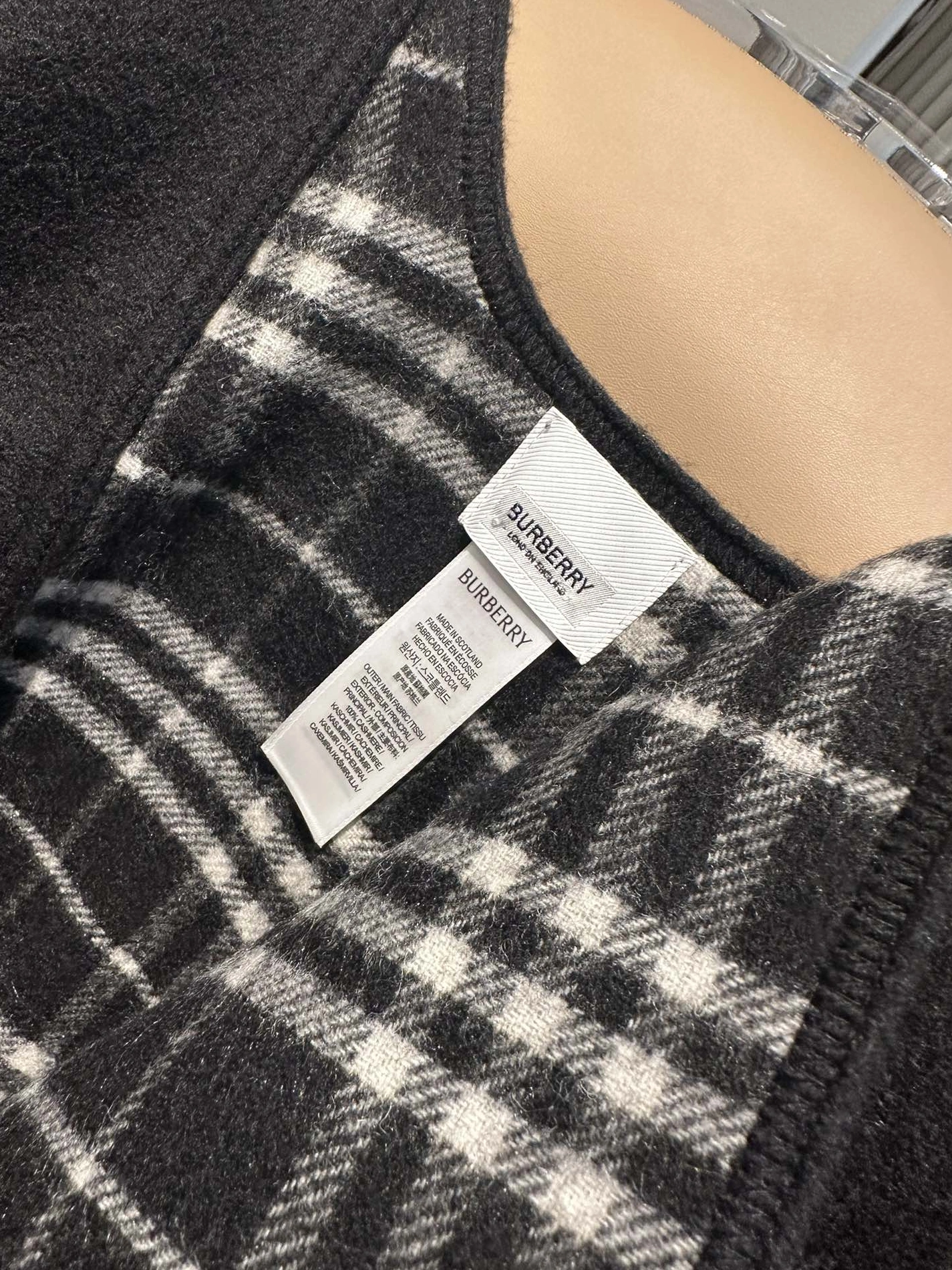 Durable 5415 Burberry Poncho