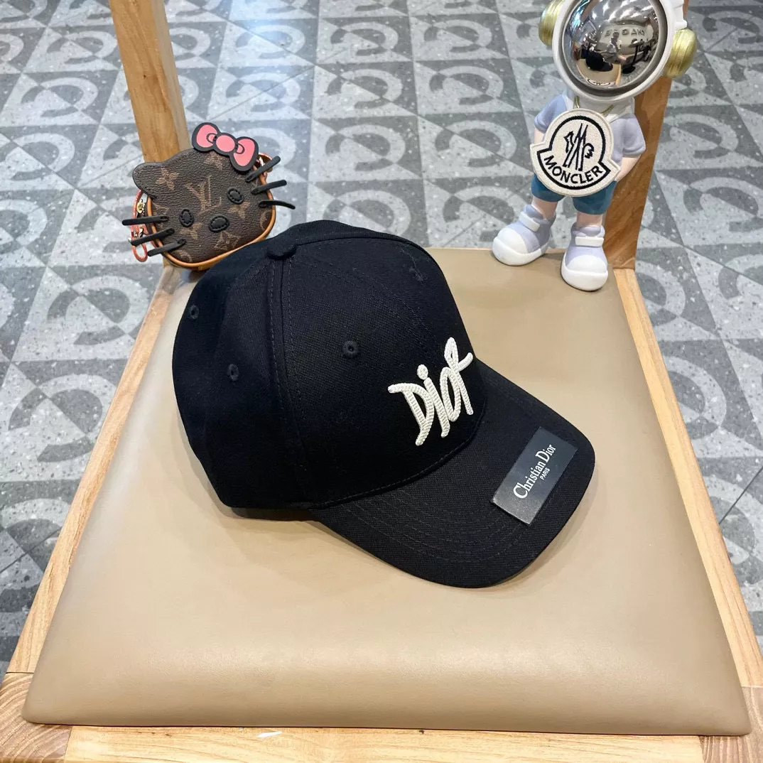 Durable 5428 Christian Dior Caps