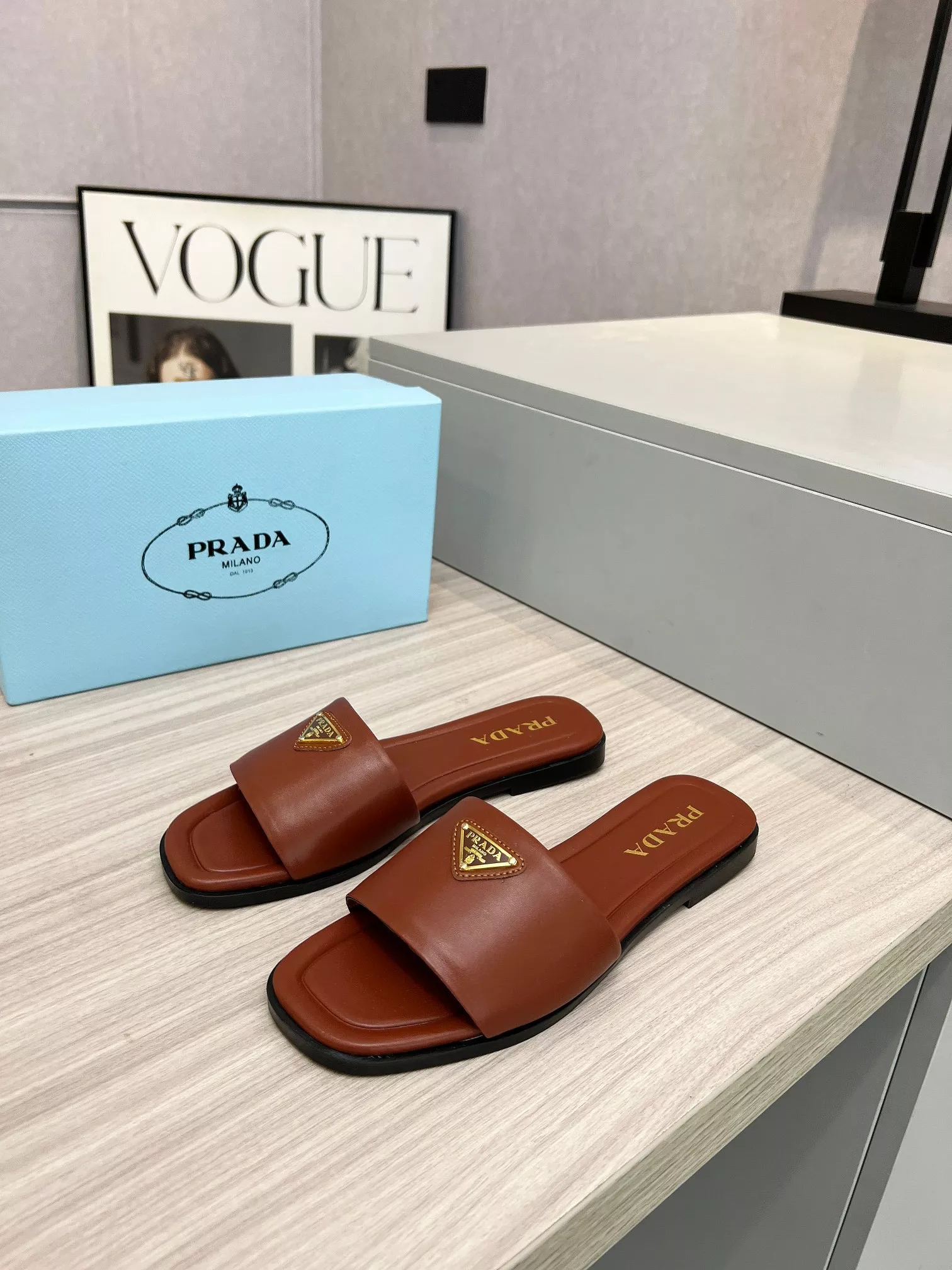 Durable 5436 Prada Slippers For Women