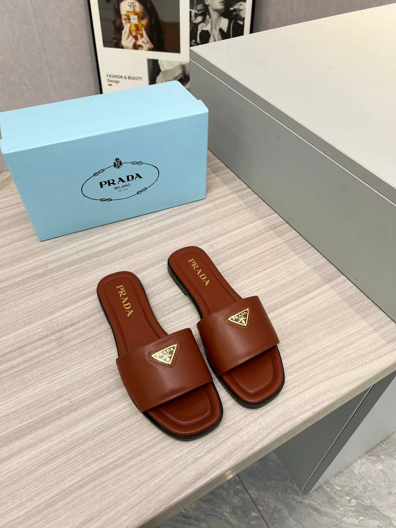 Durable 5436 Prada Slippers For Women
