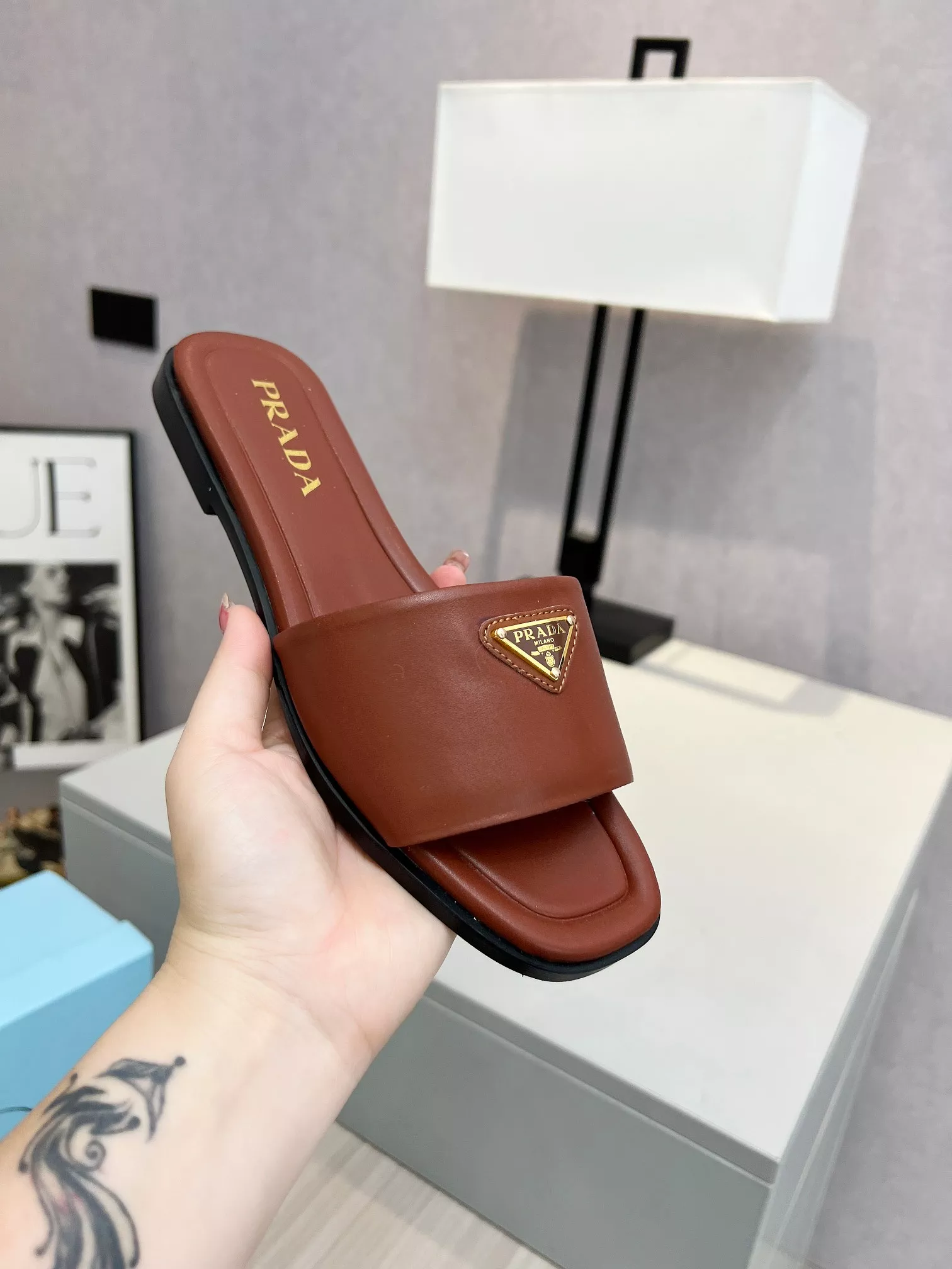 Durable 5436 Prada Slippers For Women