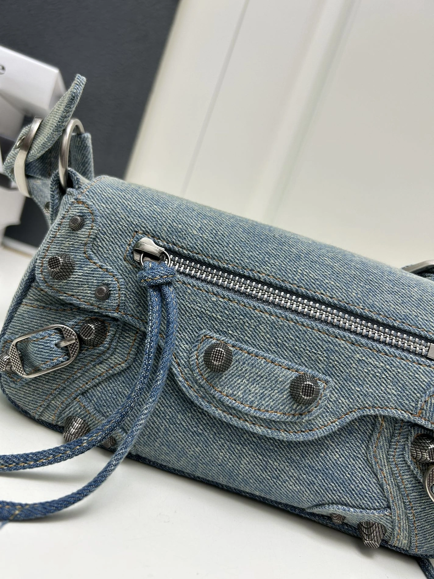 Durable 5487 Balenciaga AAA Quality Shoulder Bags For Women