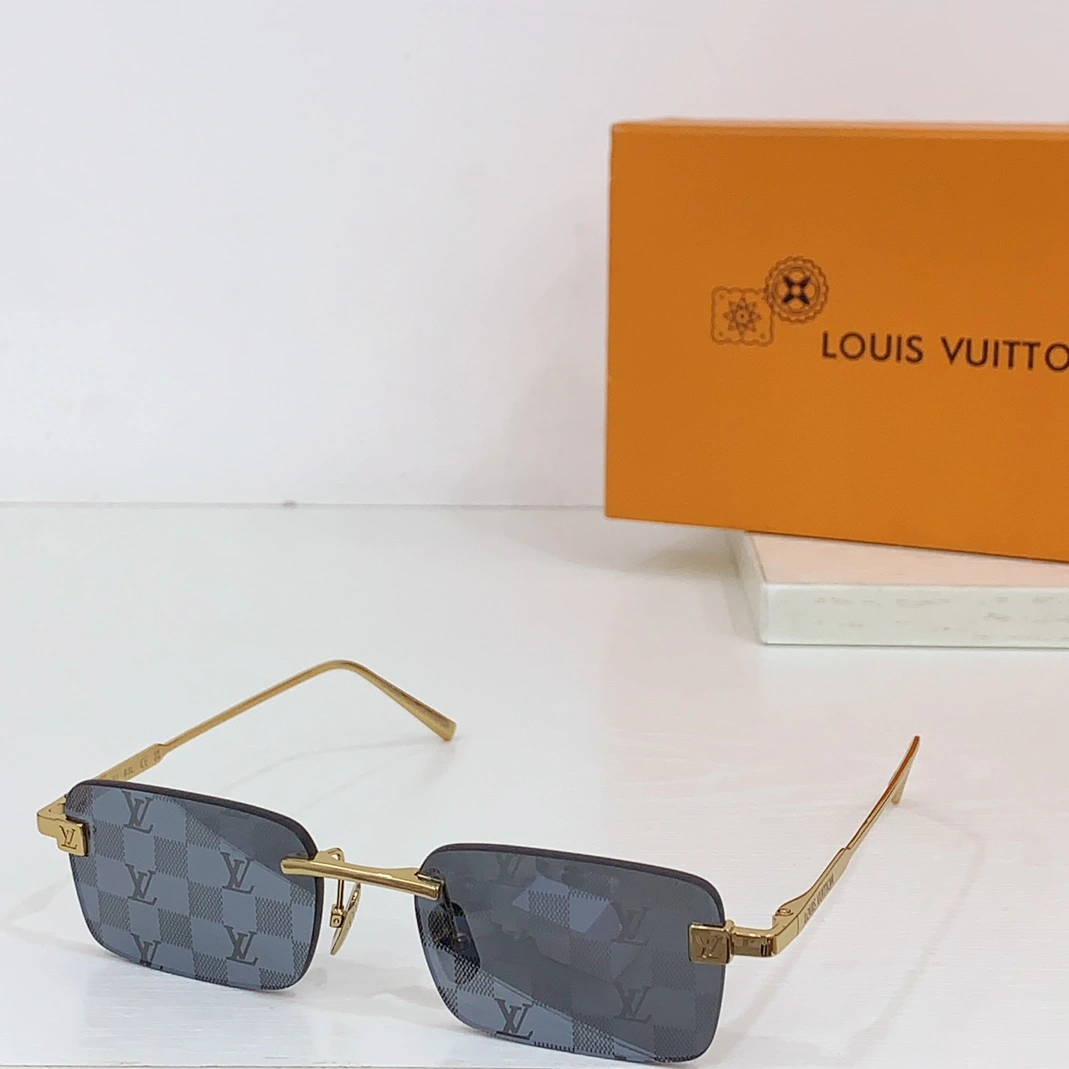 Durable 554 Louis Vuitton AAA Quality Sunglasses