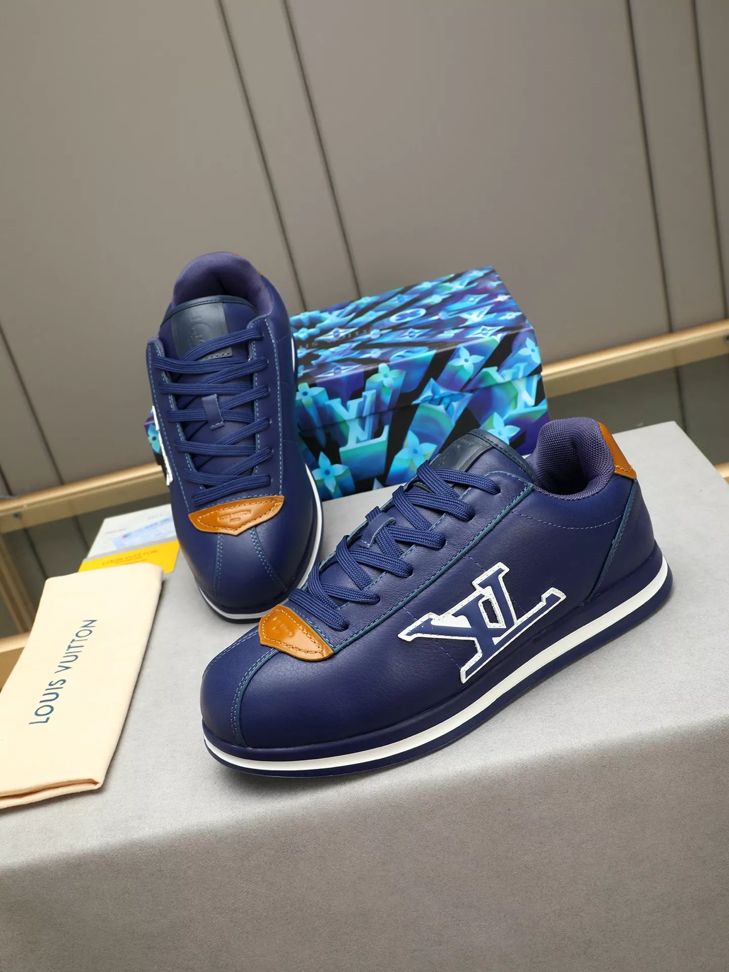 Durable 5549 Louis Vuitton Casual Shoes For Men