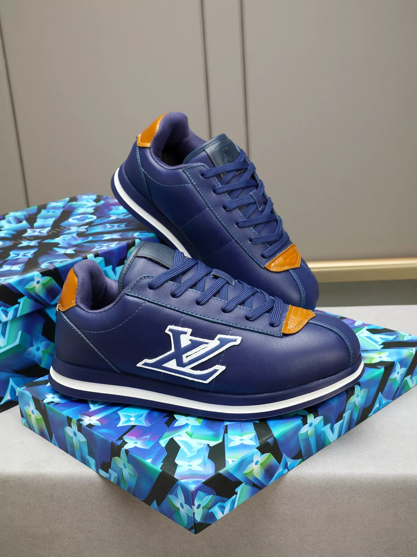 Durable 5549 Louis Vuitton Casual Shoes For Men