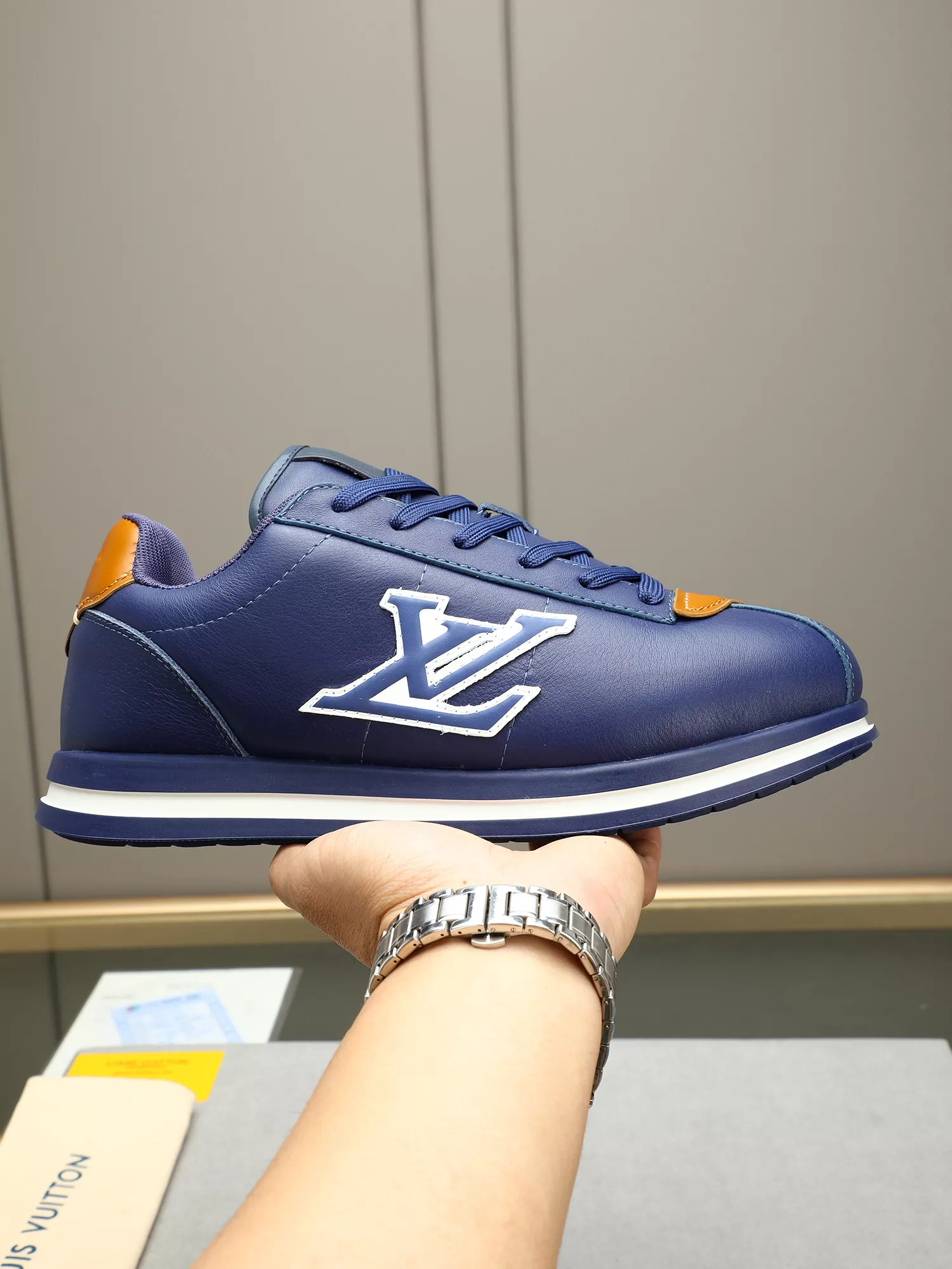 Durable 5549 Louis Vuitton Casual Shoes For Men