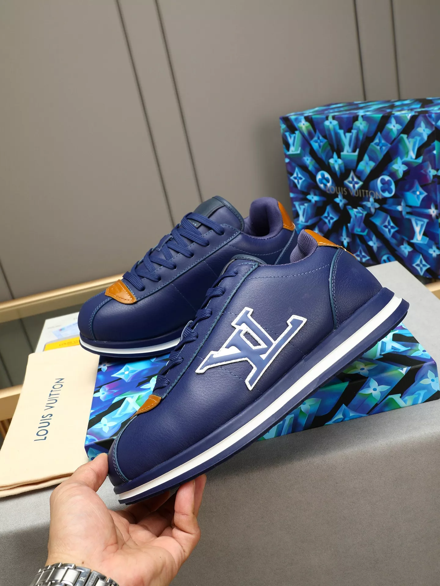 Durable 5549 Louis Vuitton Casual Shoes For Men