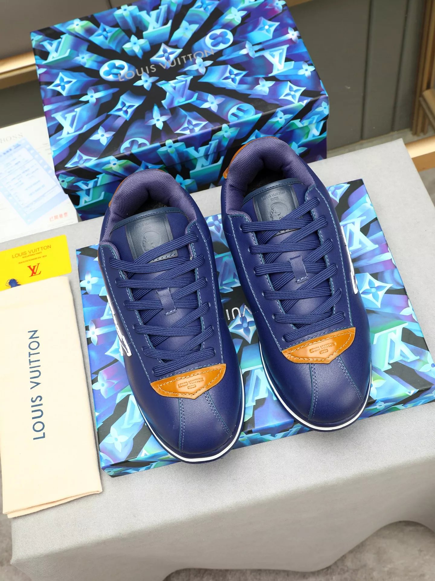Durable 5549 Louis Vuitton Casual Shoes For Men