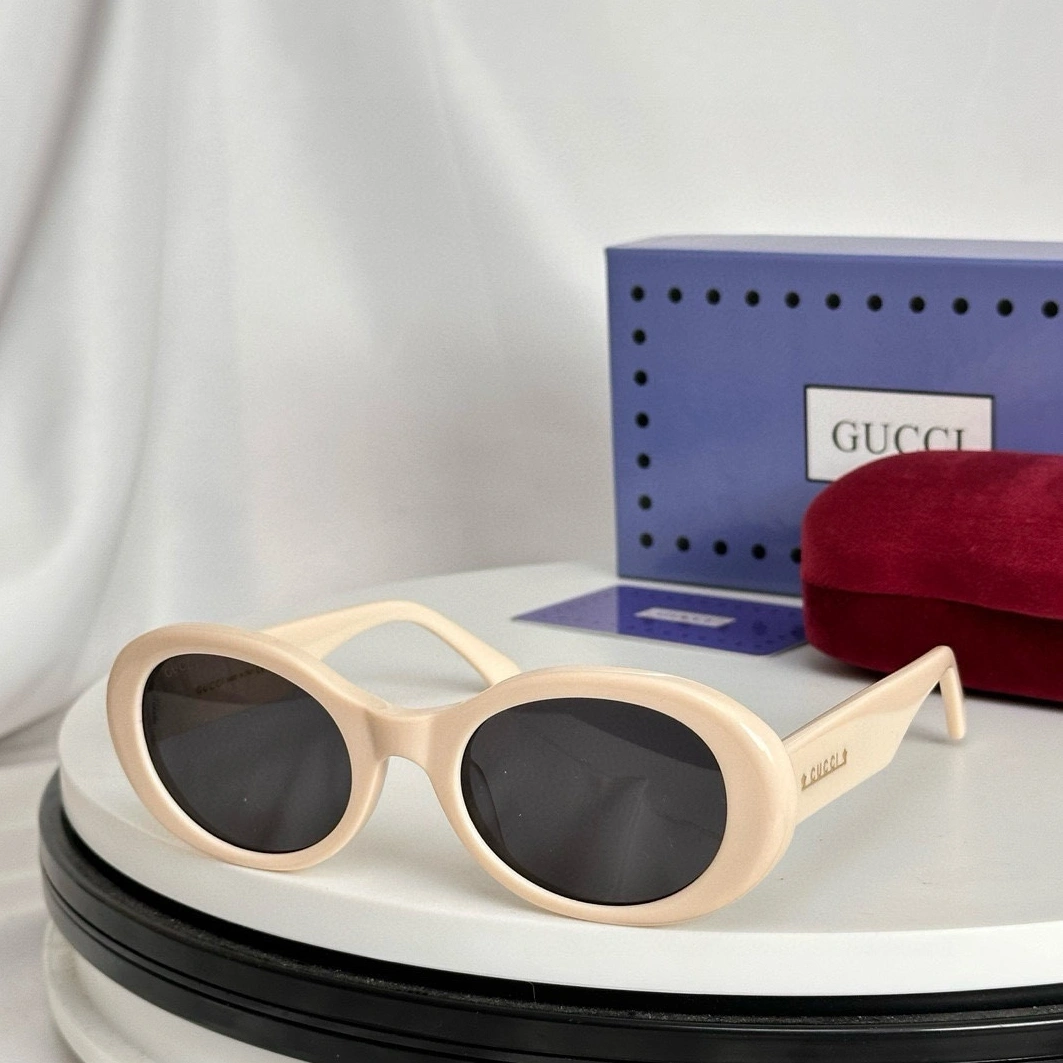 Durable 5552 Gucci AAA Quality Sunglasses