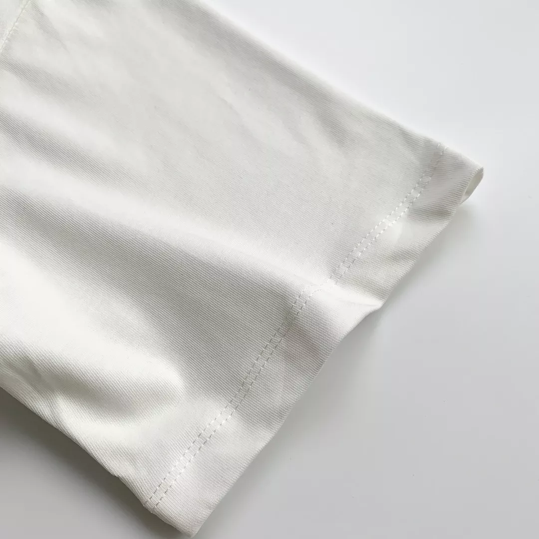 Durable 5589 Gucci T-Shirts Short Sleeved For Unisex