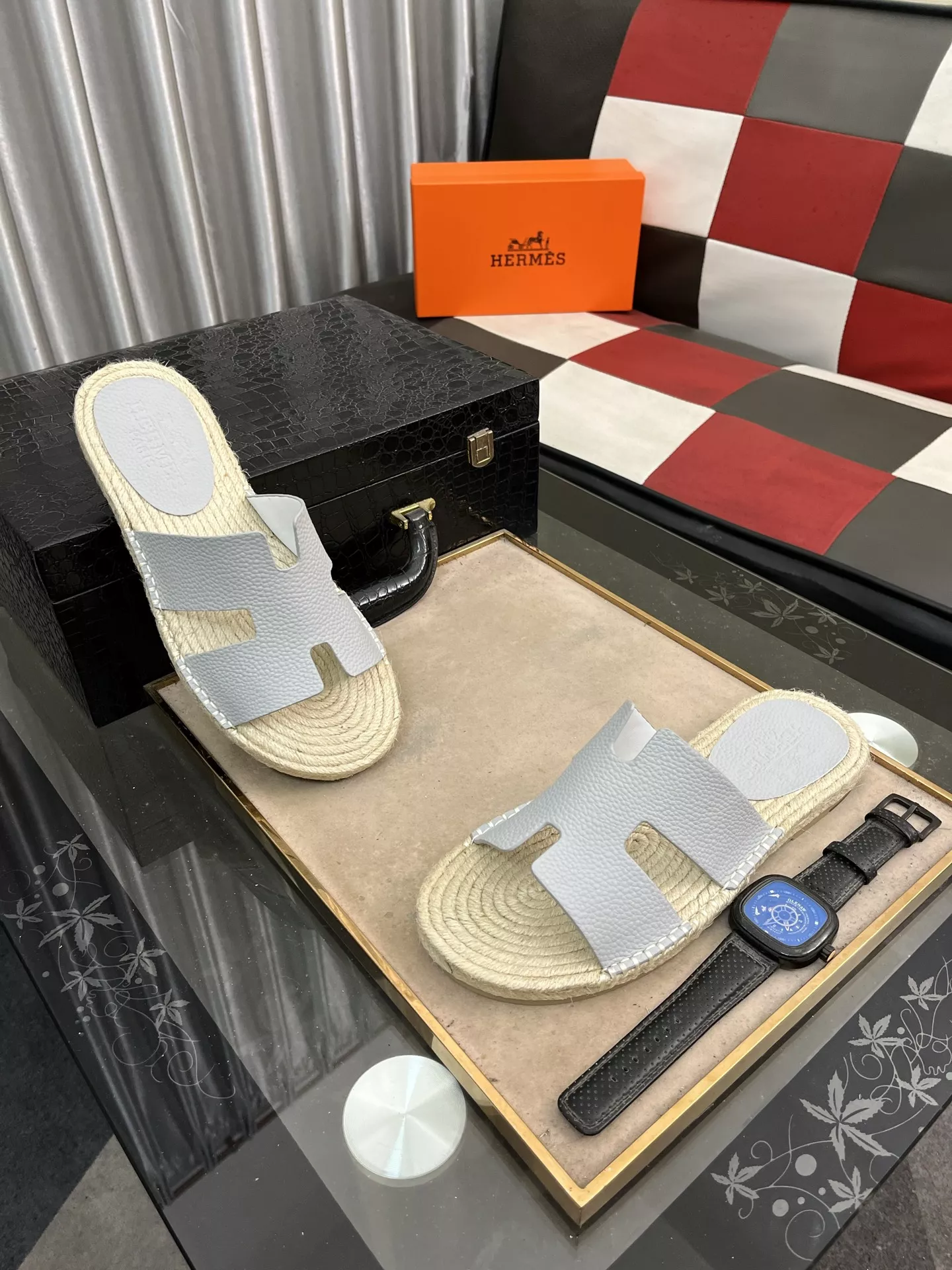 Durable 5661 Hermes Slippers For Men