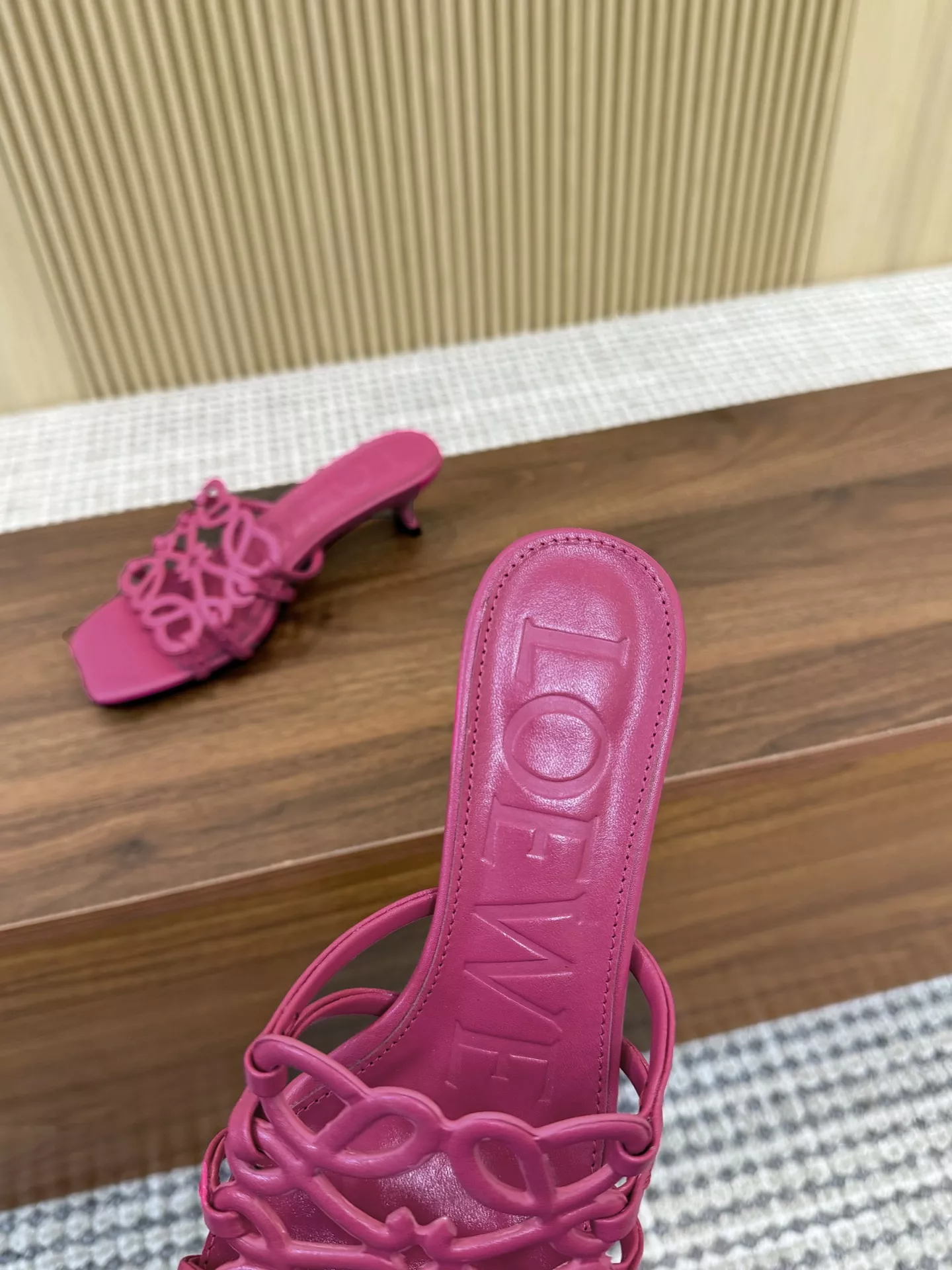 Durable 5785 LOEWE Slippers For Women