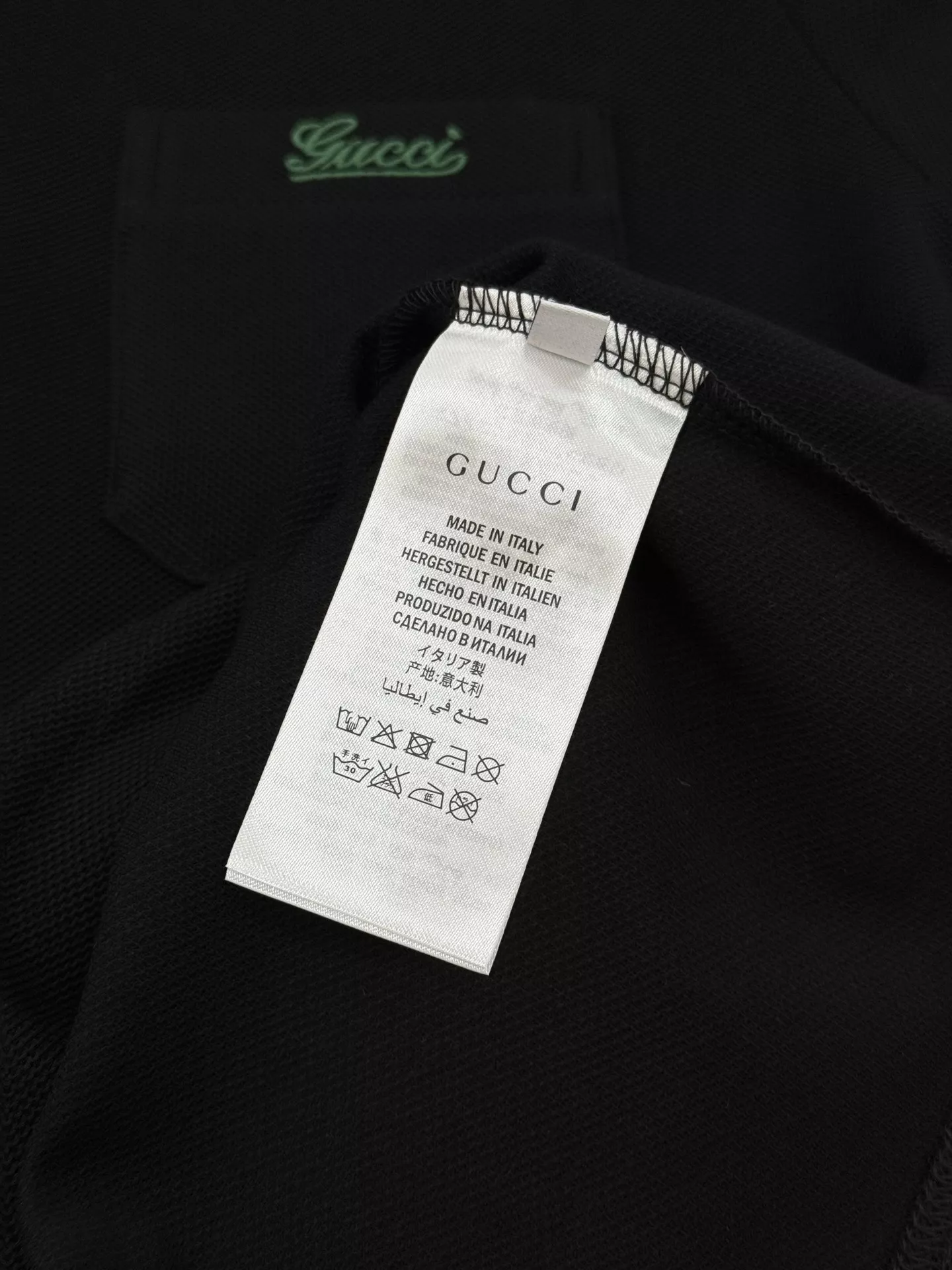 Durable 5819 Gucci T-Shirts Short Sleeved For Men