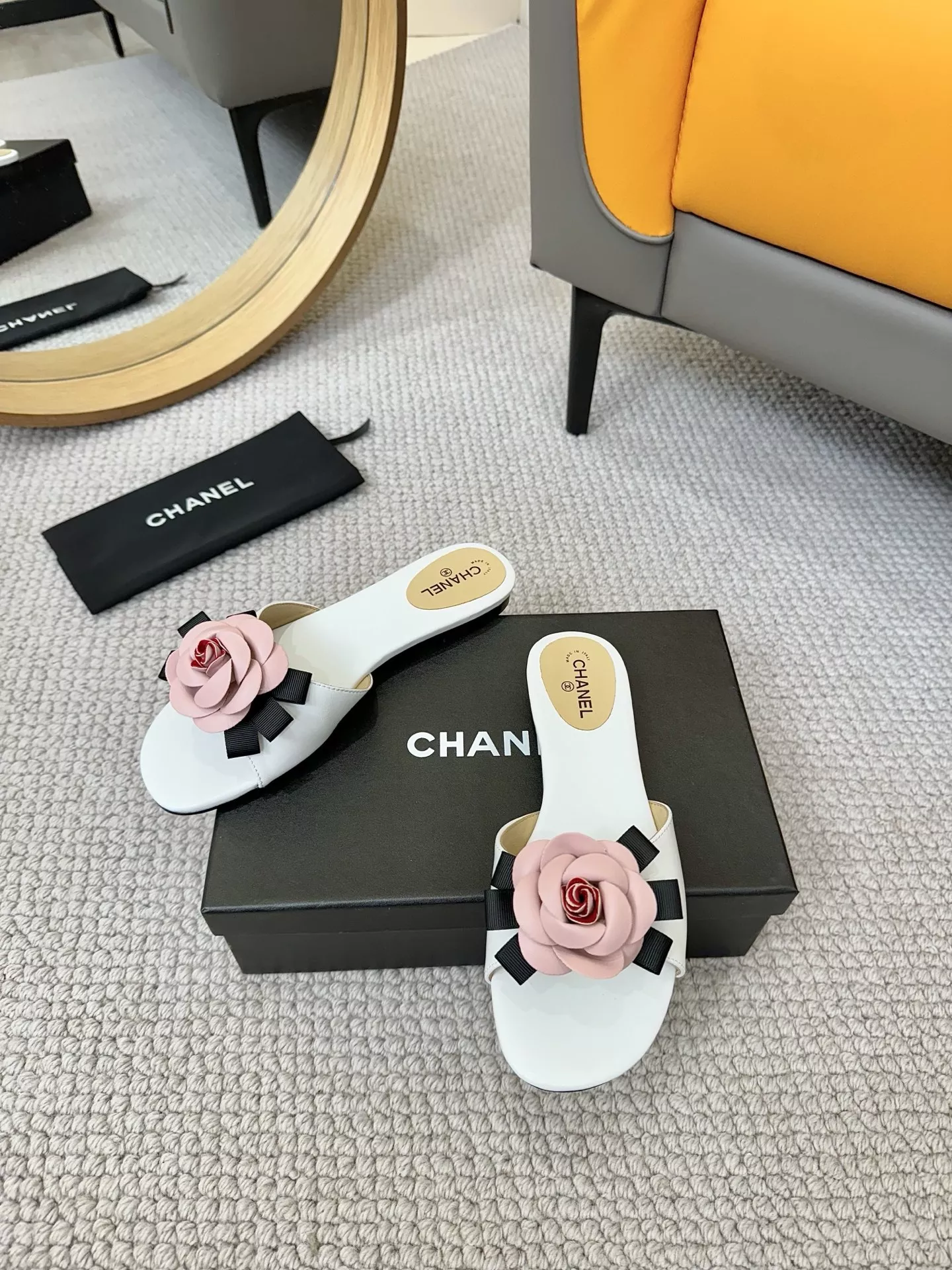 Durable 5861 Chanel Slippers For Women
