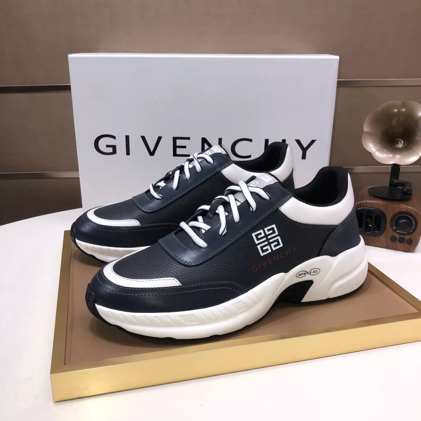 Durable 5901 Givenchy Casual Shoes For Men