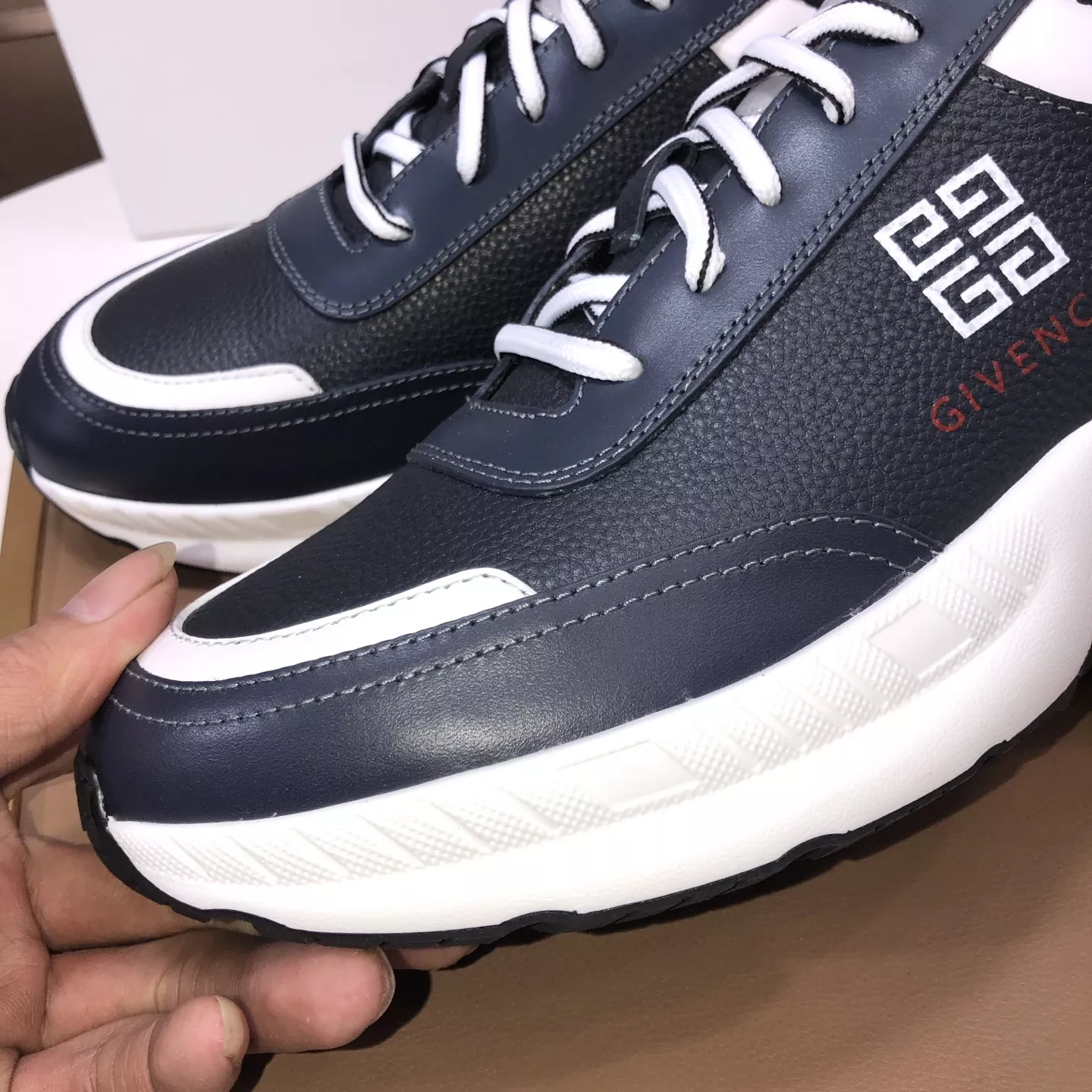 Durable 5901 Givenchy Casual Shoes For Men