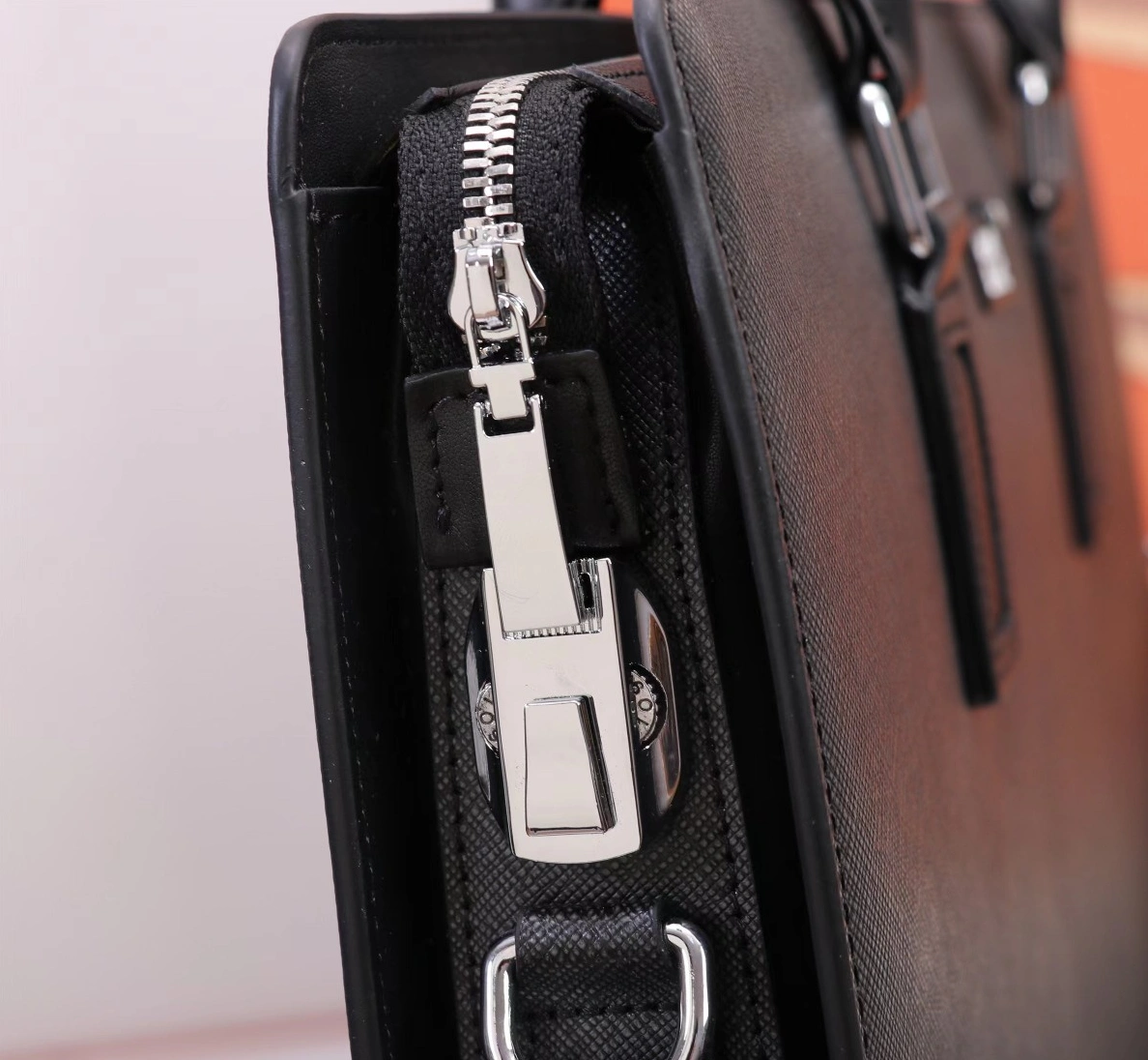 Durable 6004 Mont Blanc AAA Man Handbags