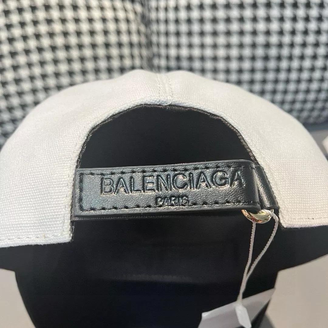 Durable 6028 Balenciaga Caps