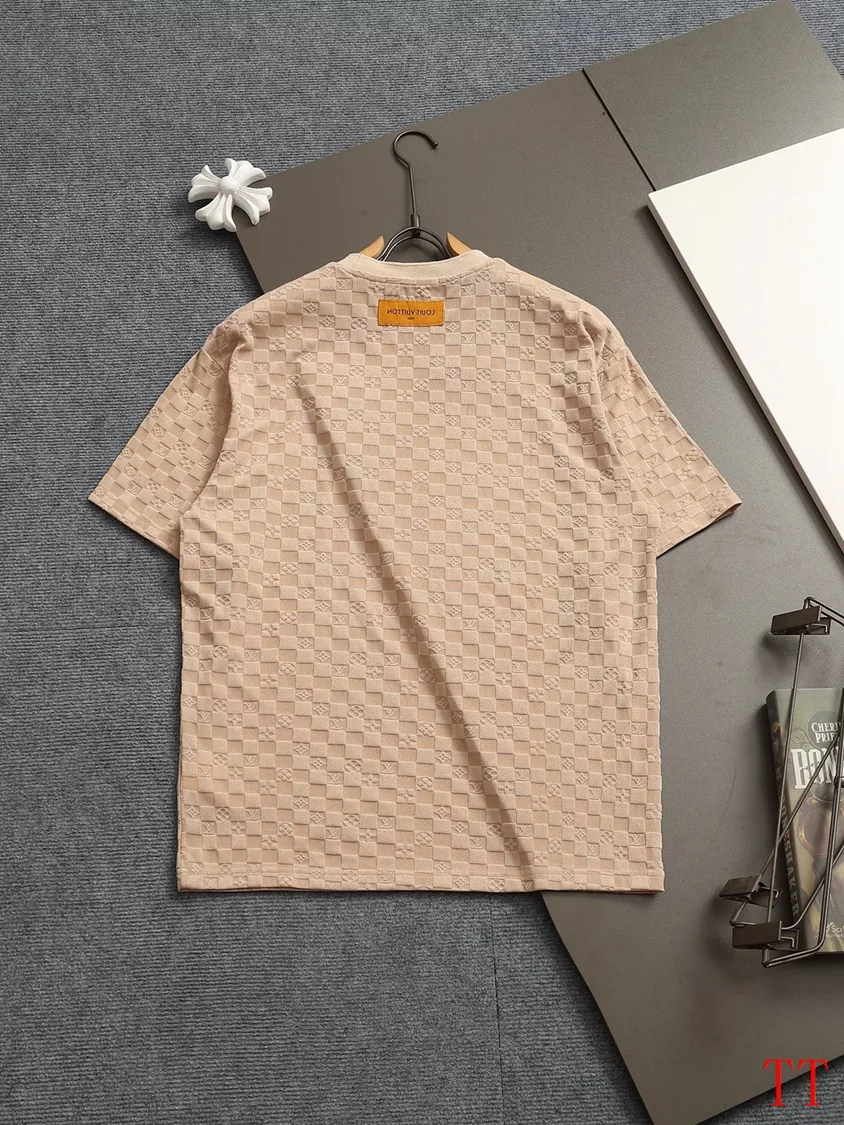 Durable 6047 Louis Vuitton LV T-Shirts Short Sleeved For Unisex