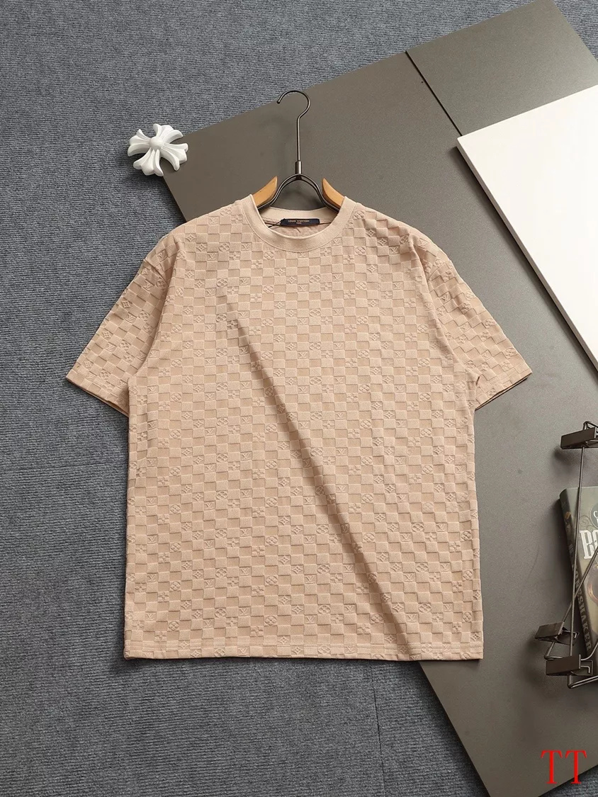 Durable 6047 Louis Vuitton LV T-Shirts Short Sleeved For Unisex