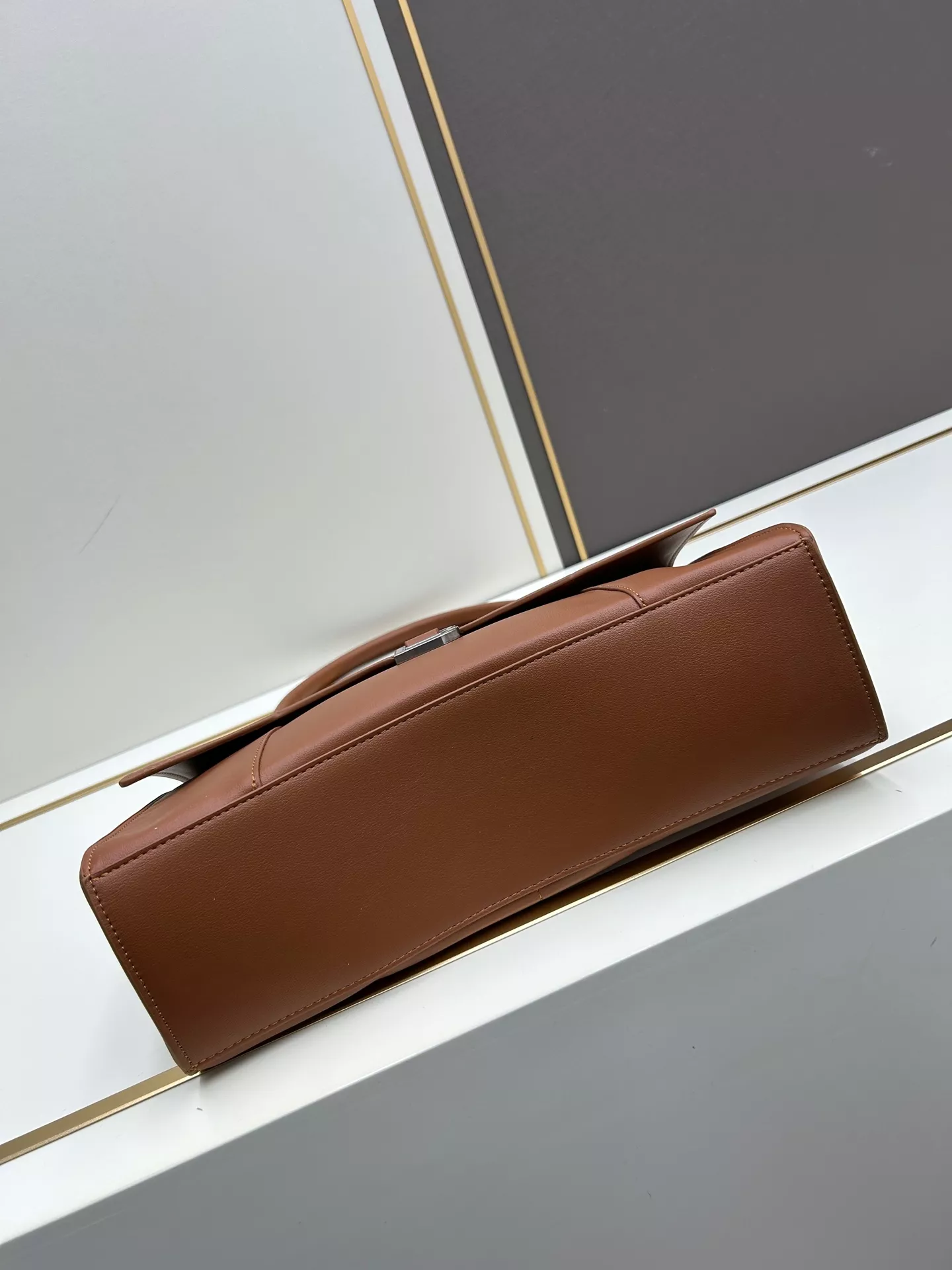 Durable 6061 Balenciaga AAA Quality Shoulder Bags For Women