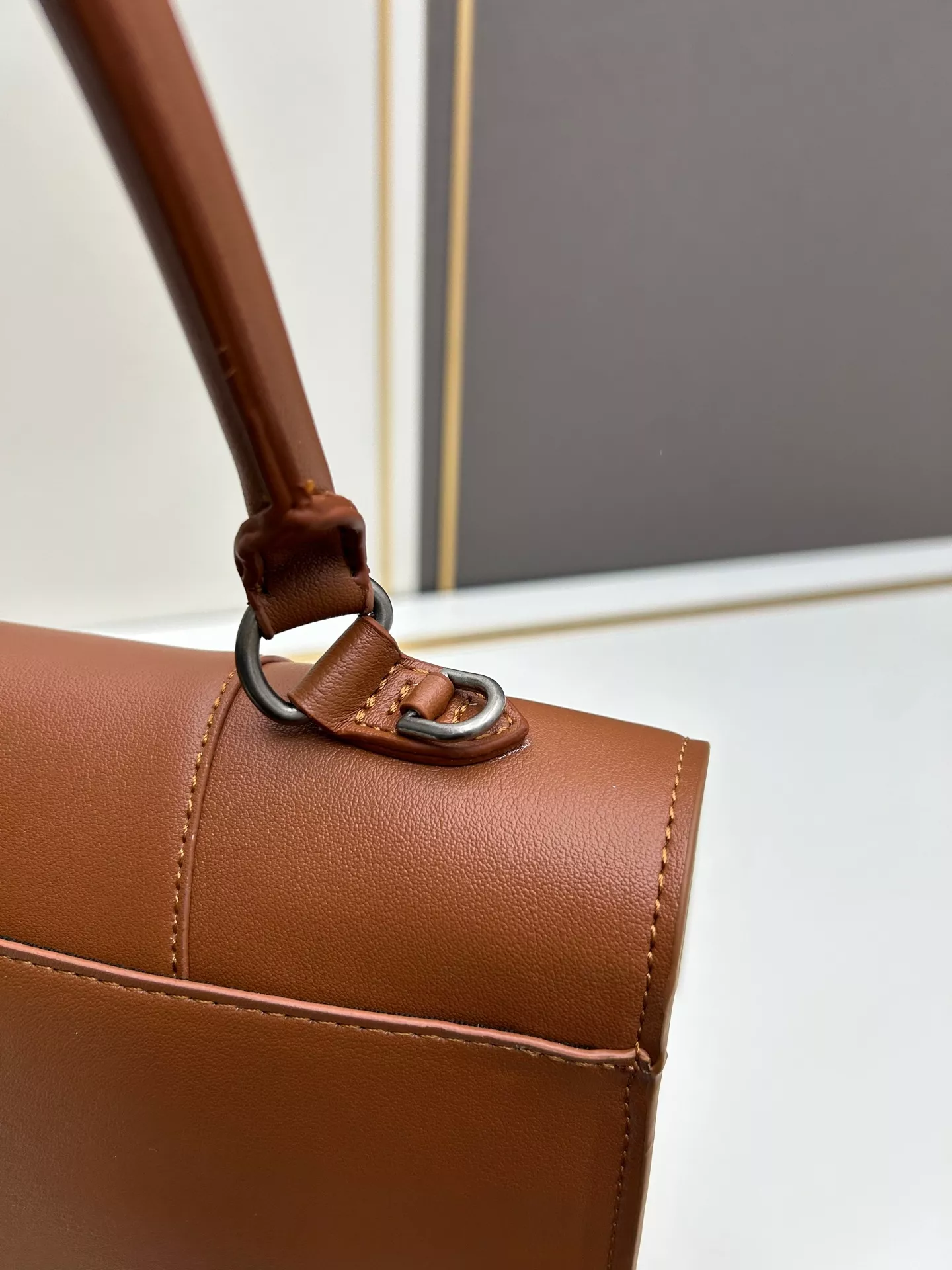 Durable 6061 Balenciaga AAA Quality Shoulder Bags For Women