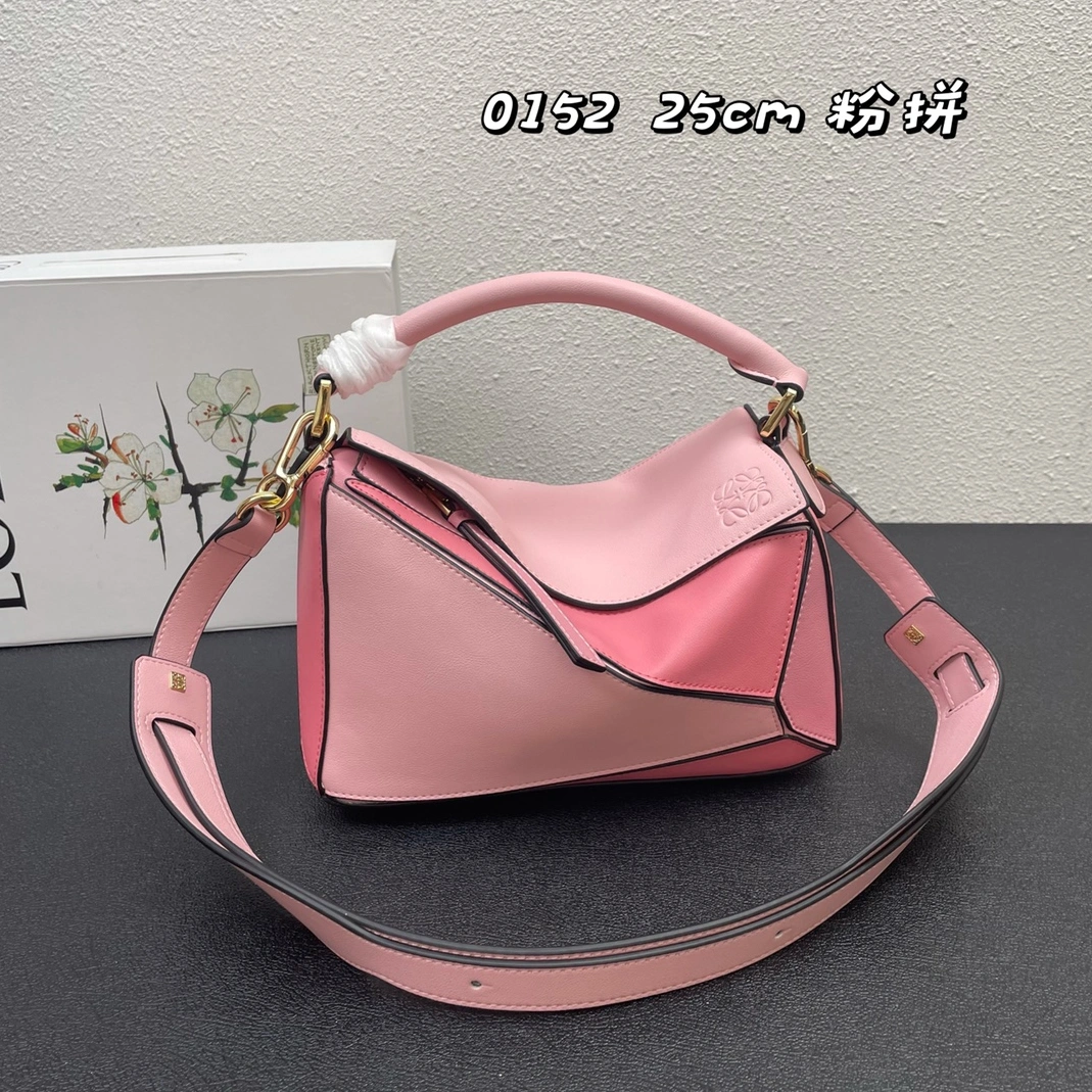 Durable 609 LOEWE AAA Quality Messenger Bags For Women