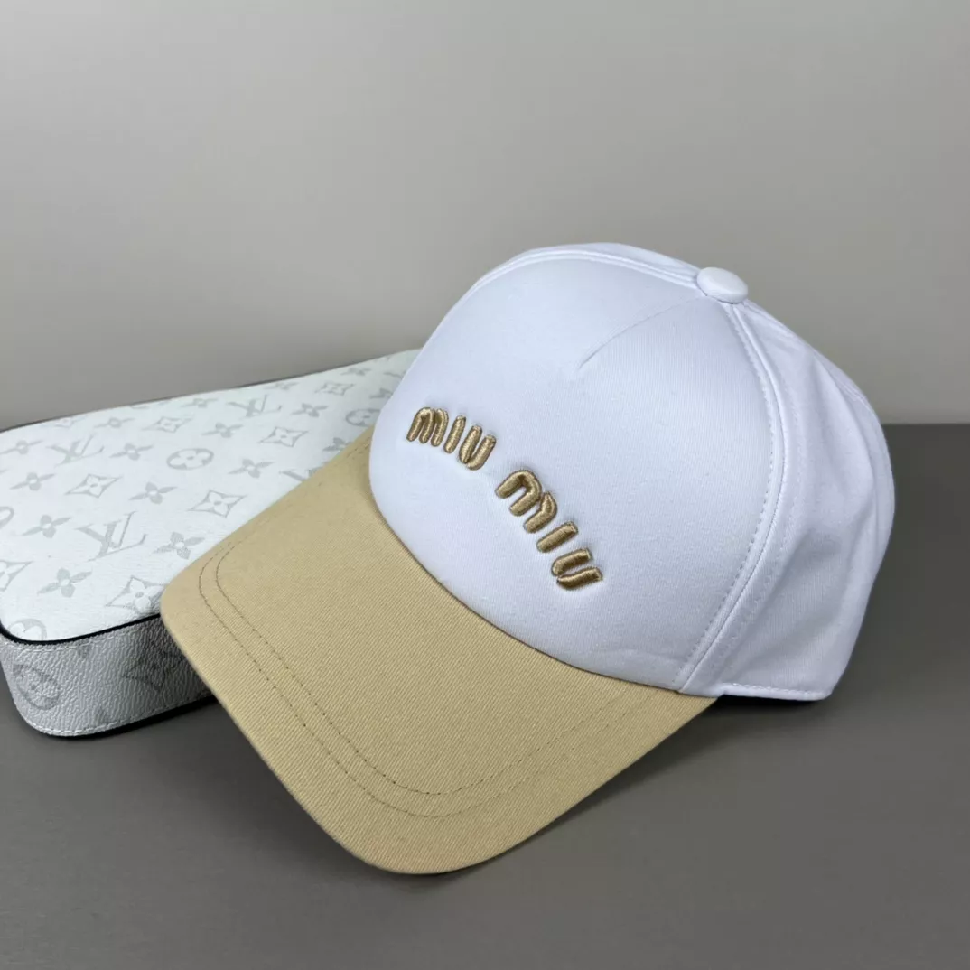 Durable 6220 MIU MIU Caps