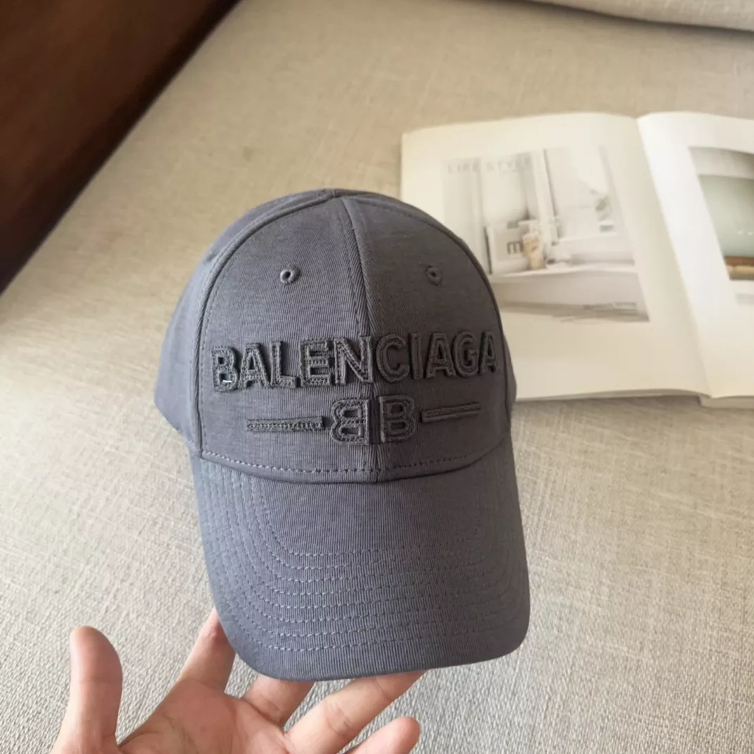 Durable 6246 Balenciaga Caps