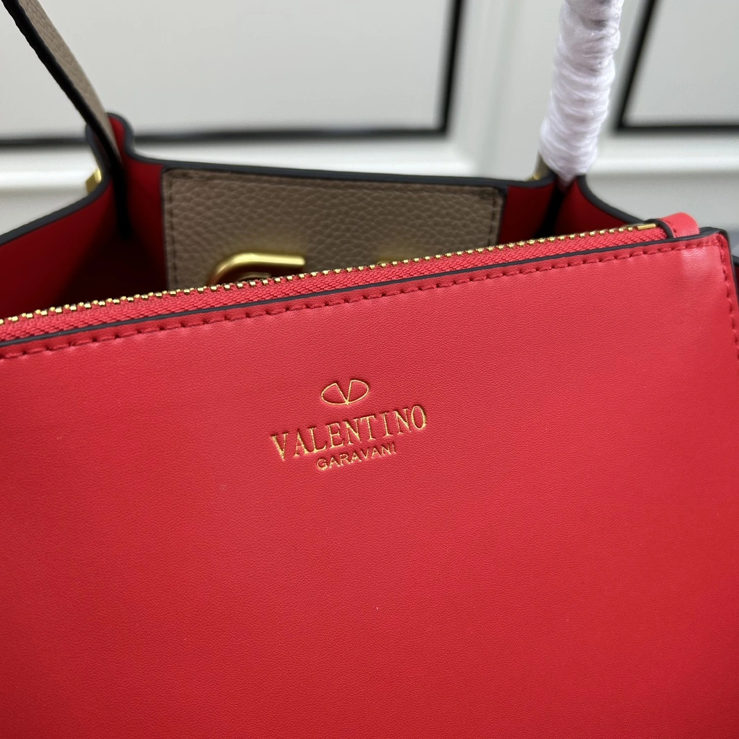 Durable 6317 Valentino AAA Quality Handbags For Women