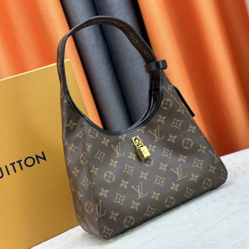 Durable 6362 Louis Vuitton AAA Quality Shoulder Bags For Women