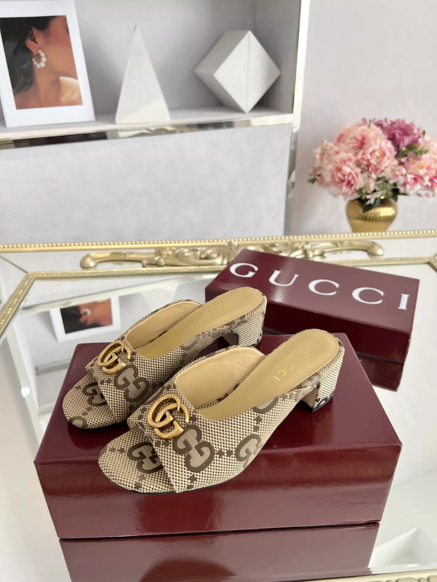 Durable 6533 Gucci Slippers For Women