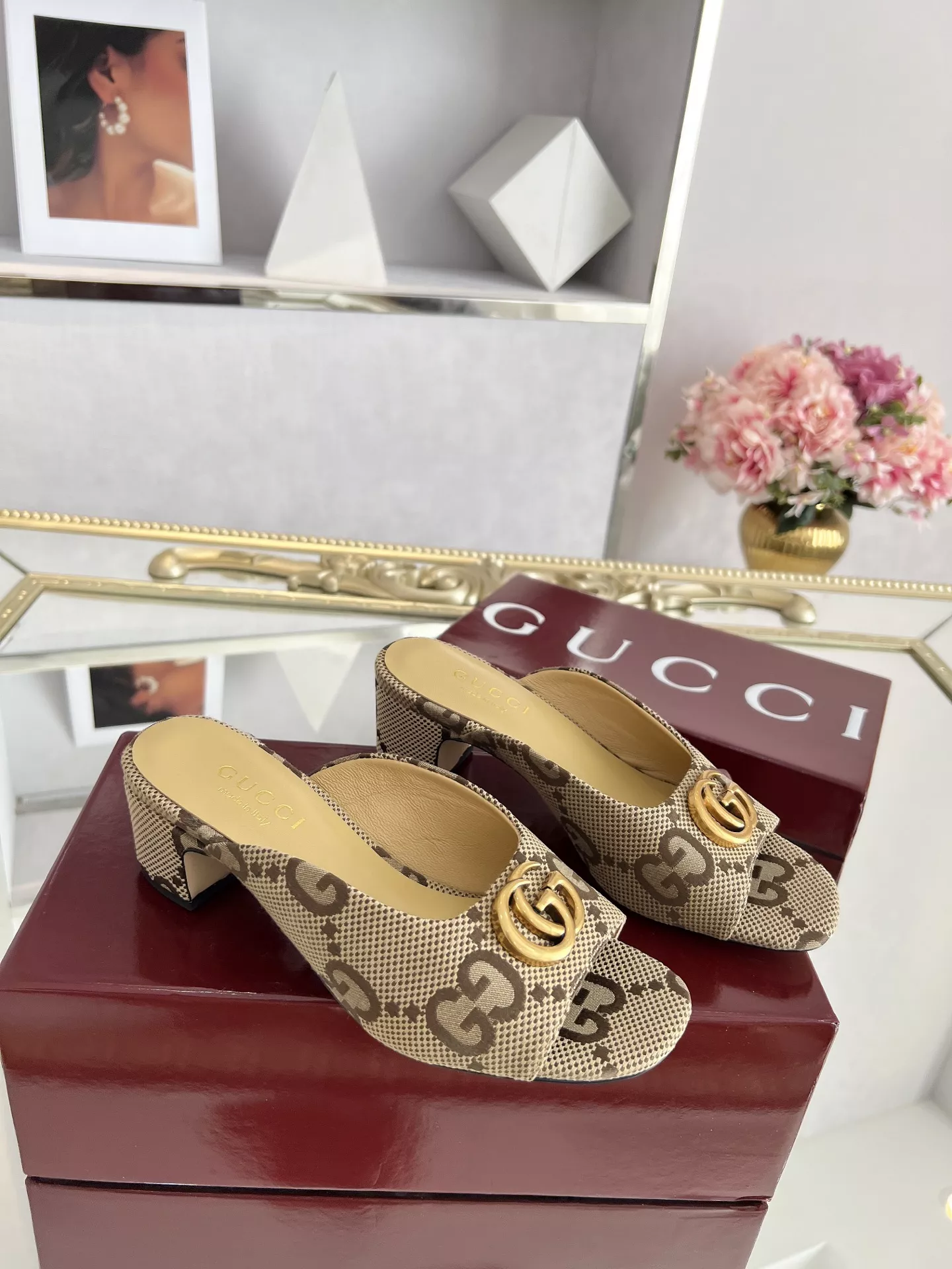 Durable 6533 Gucci Slippers For Women