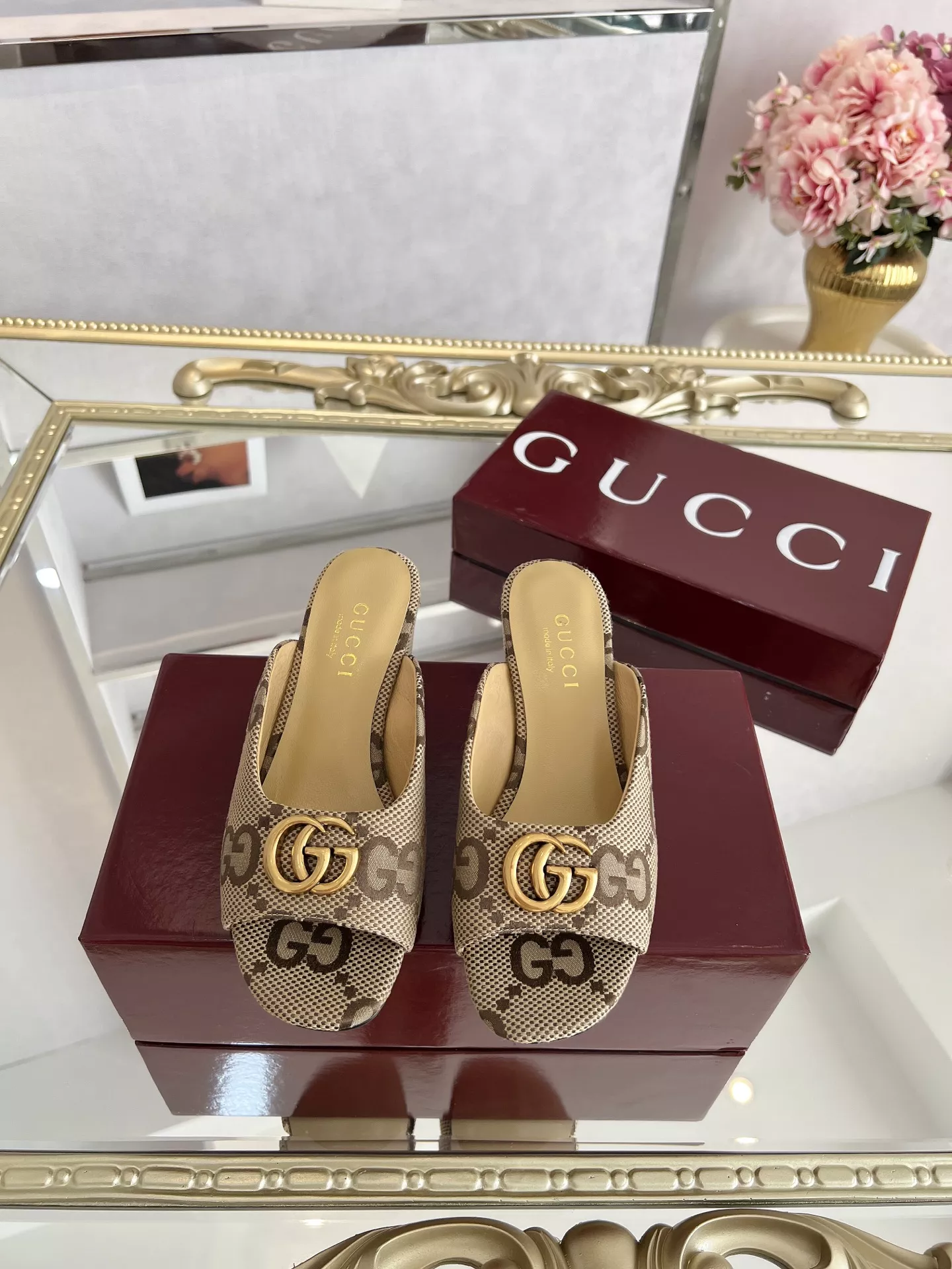 Durable 6533 Gucci Slippers For Women