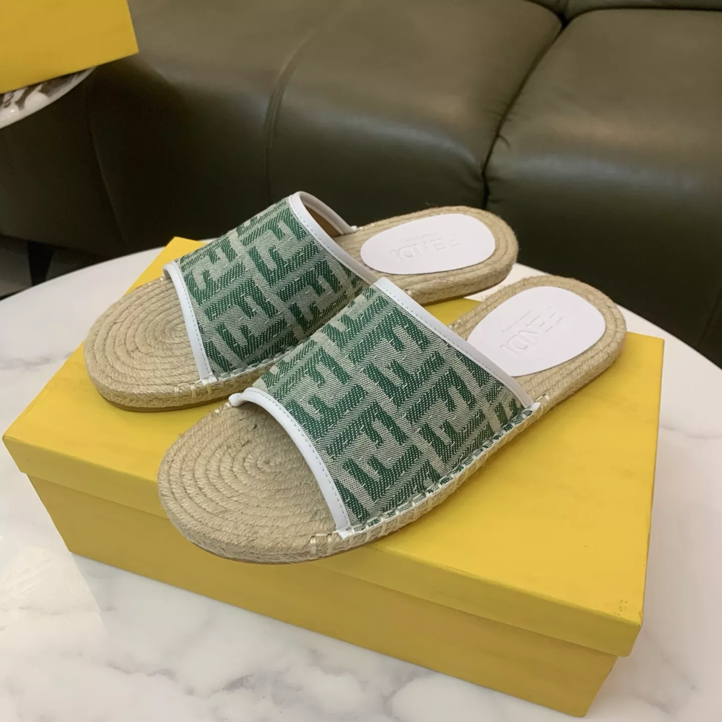Durable 6588 Fendi Slippers For Men