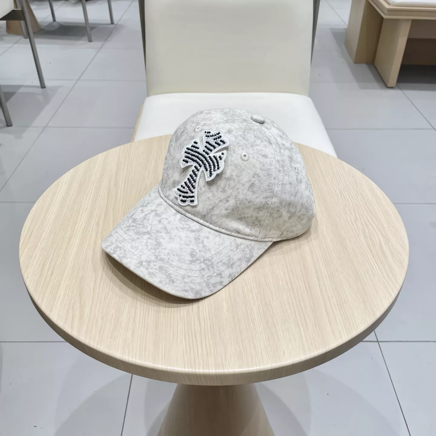Durable 6591 Chrome Hearts Caps