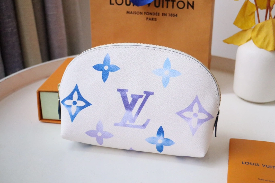 Durable 6598 Louis Vuitton AAA Quality Wallets For Women