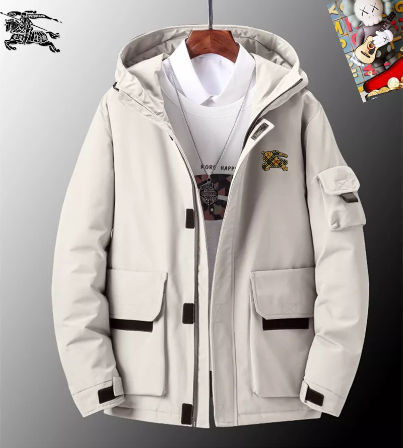 Durable 6645 Burberry Down Feather Coat Long Sleeved For Men