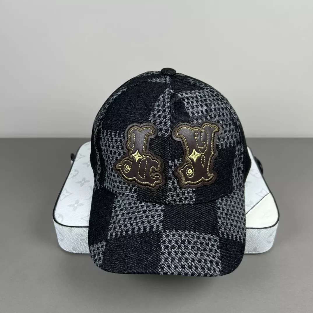 Durable 6737 Louis Vuitton LV Caps