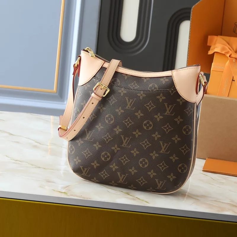 Durable 6795 Louis Vuitton Messenger Bags